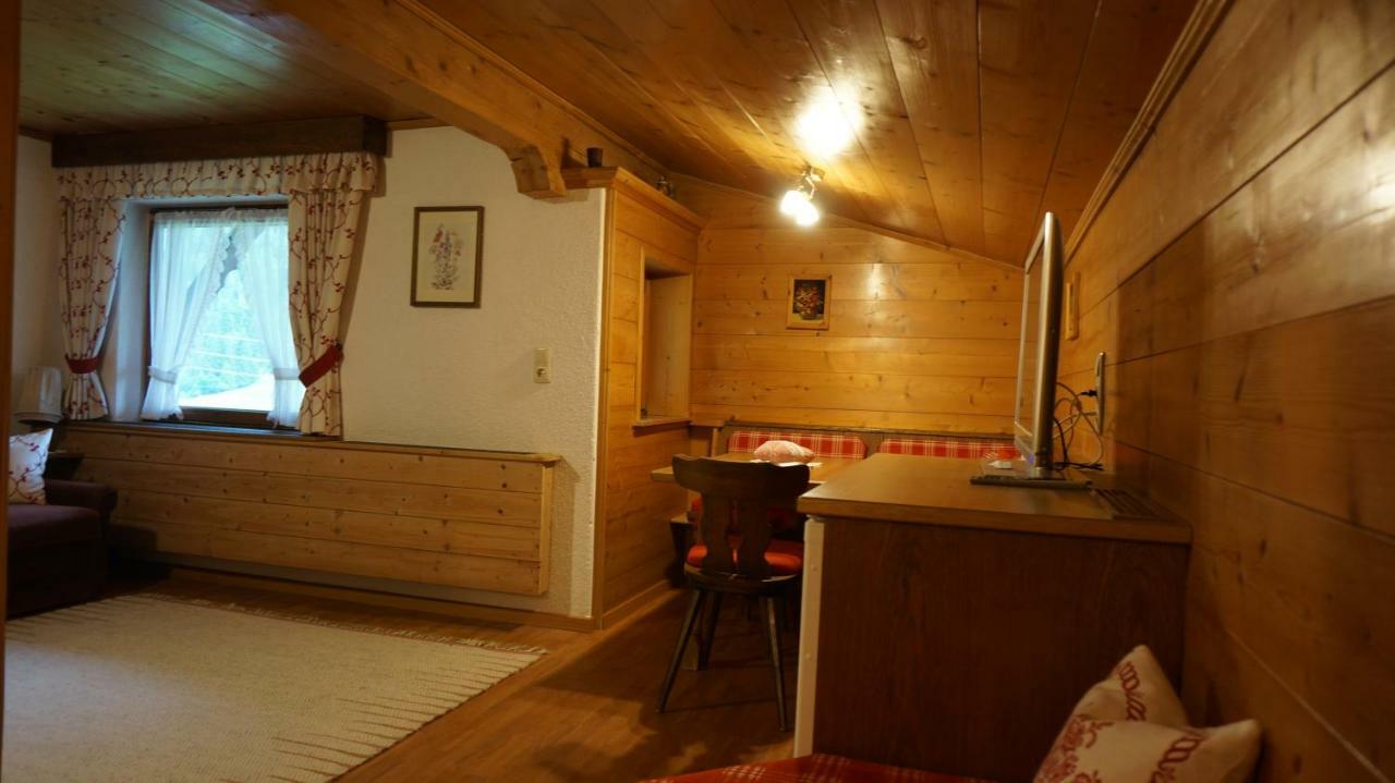 St. Hubertus Apartment Pettneu am Arlberg Ngoại thất bức ảnh